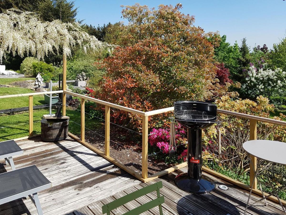 In With Terrace Garden Barbecue